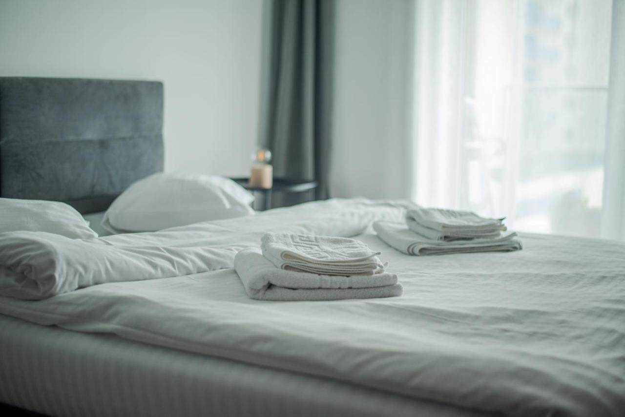 Gavas Apartments Viva City คลูจ-นาโปกา ภายนอก รูปภาพ