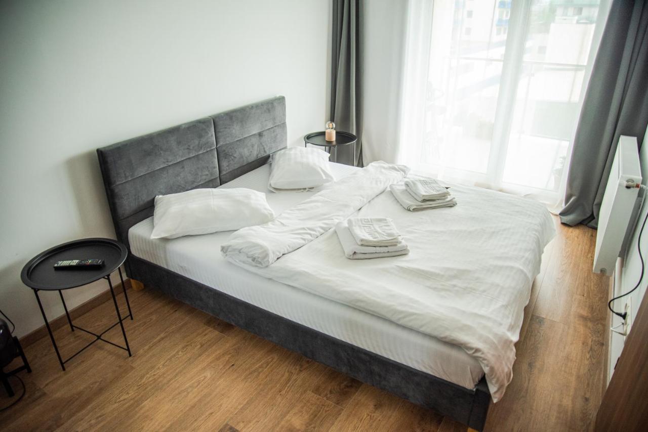 Gavas Apartments Viva City คลูจ-นาโปกา ภายนอก รูปภาพ