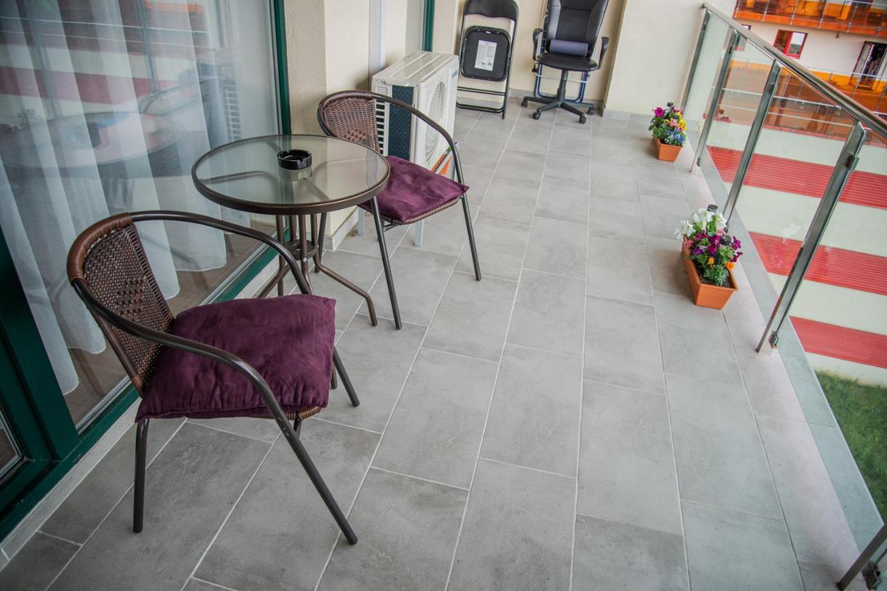 Gavas Apartments Viva City คลูจ-นาโปกา ภายนอก รูปภาพ